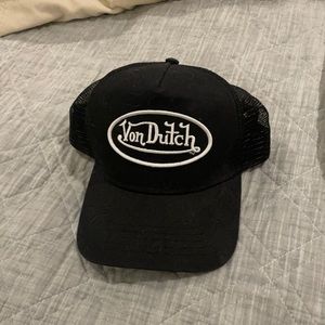 Black Von Dutch Trucker Hat